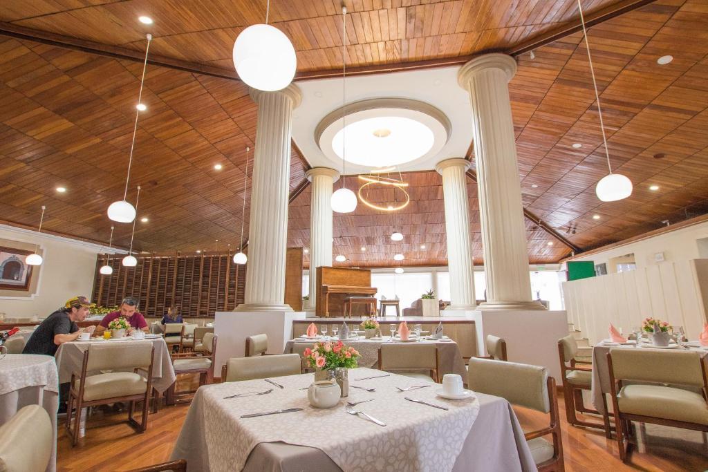 Restaurace v ubytování Hotel Ajavi
