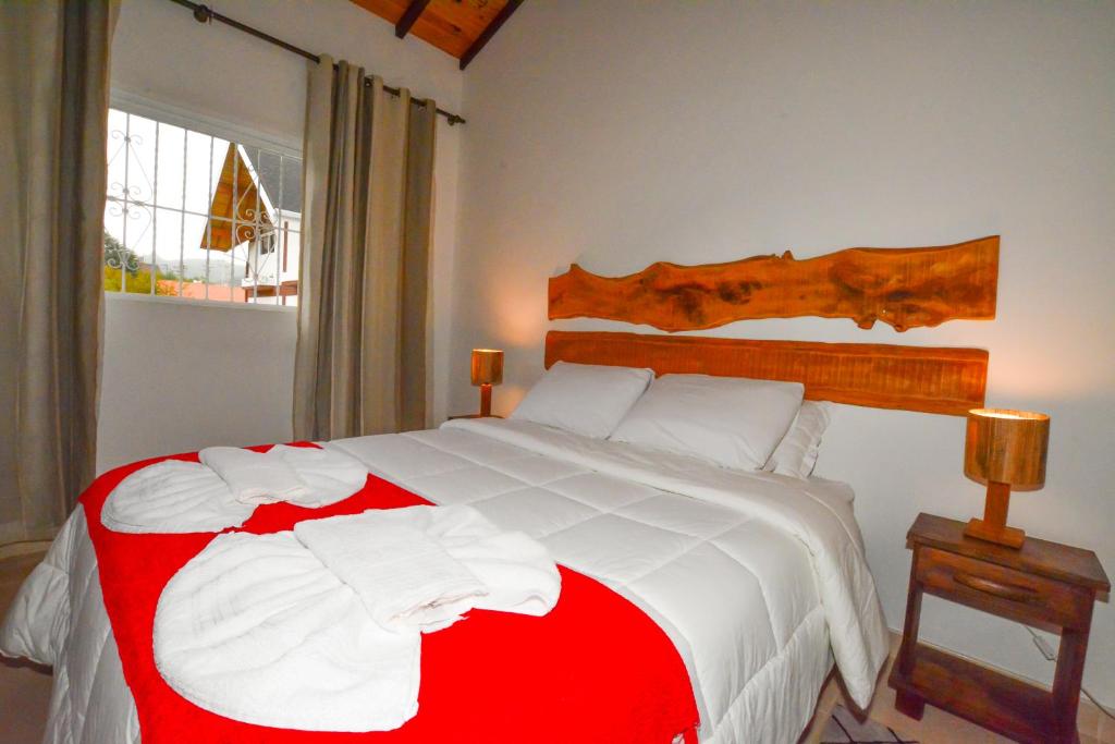  Maison Bleue Suites