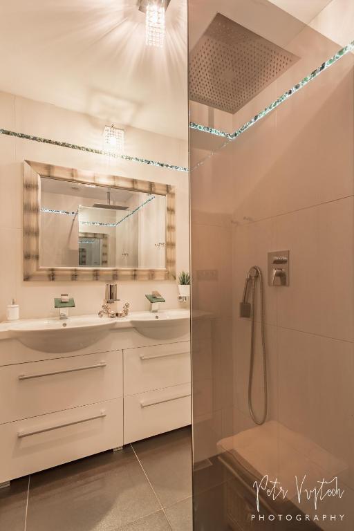 Koupelna v ubytování Apartmán na Lipně