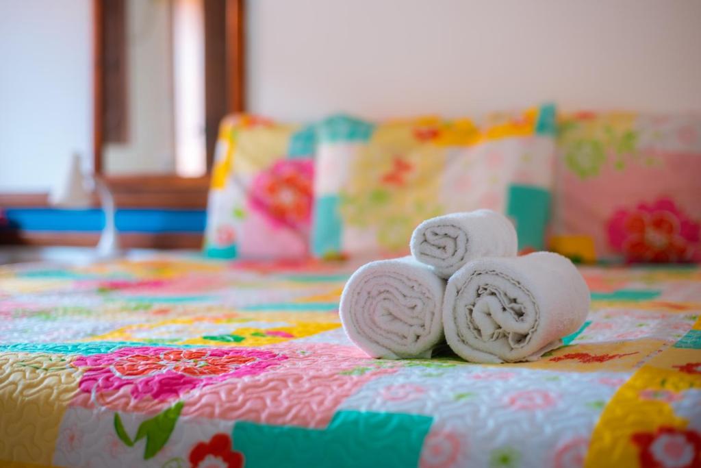 Cama ou camas em um quarto em Brisa do Caitá Praia Hotel