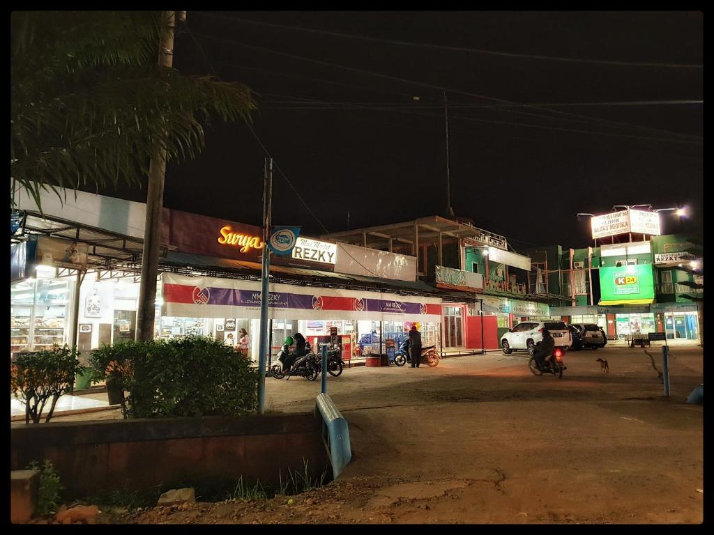 Rumah Ayin Homestay Near Airport - 度假屋