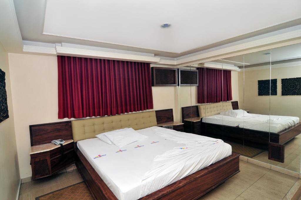  Motel Mambo - Adults Only