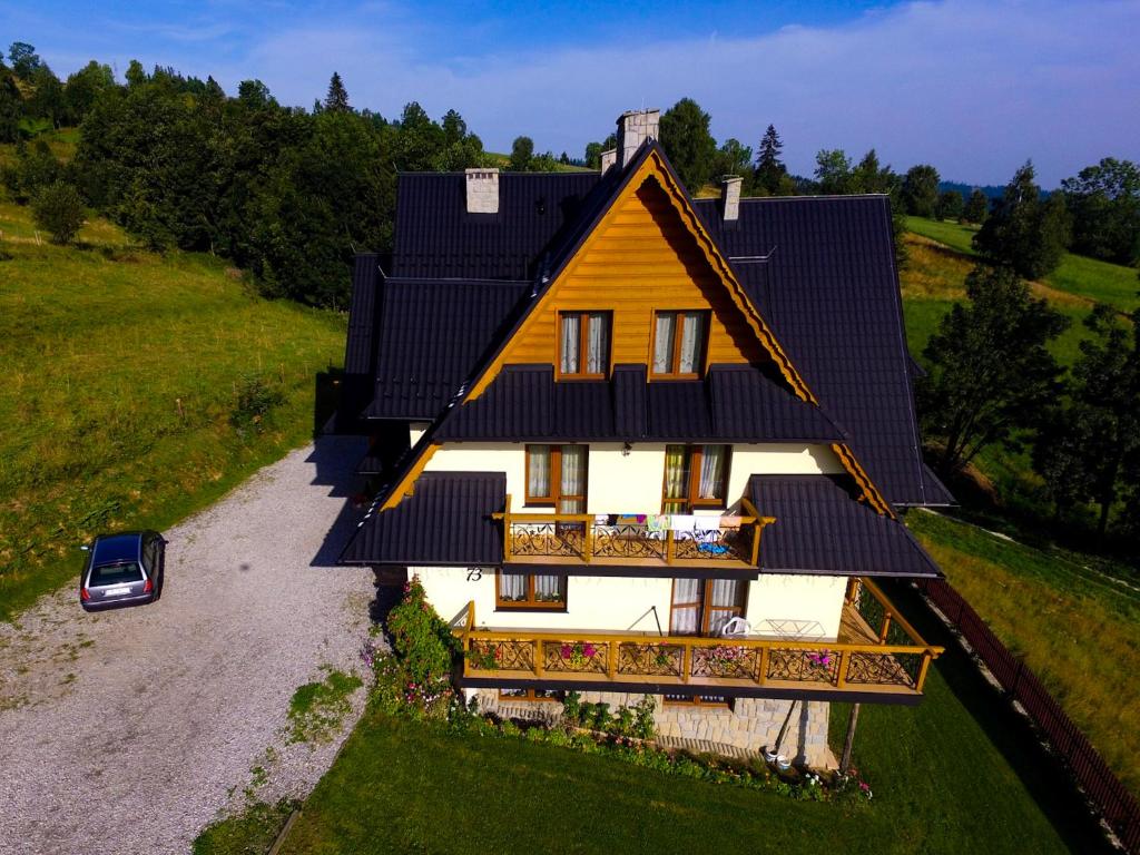 Budova, v ktorej sa apartmán nachádza