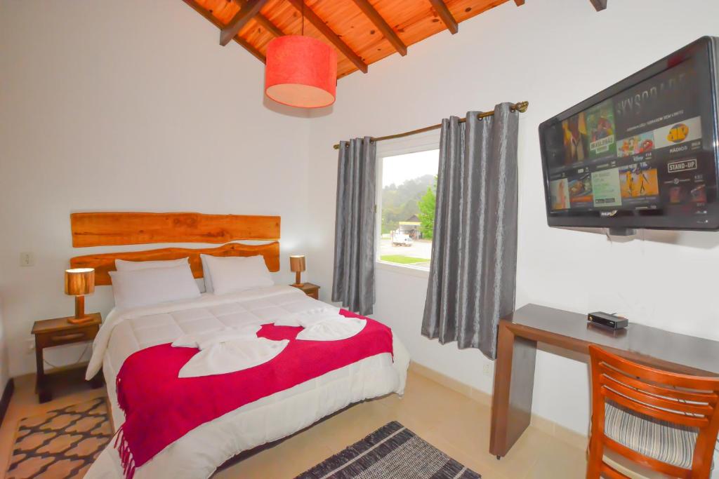  Maison Bleue Suites
