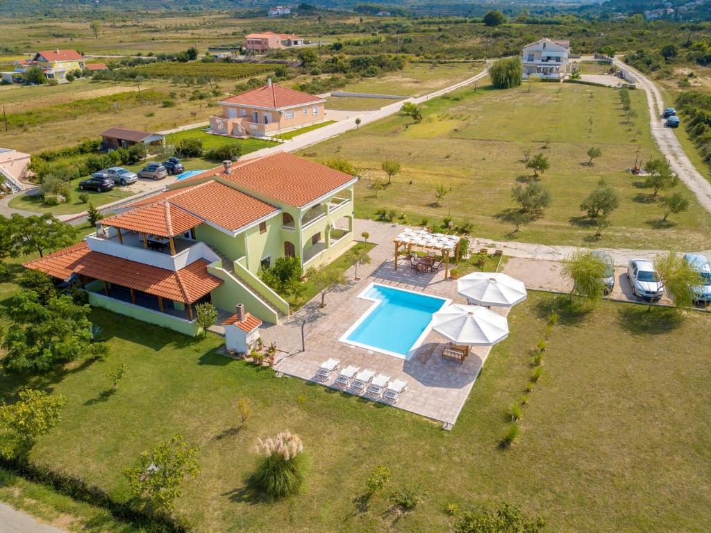 Zdjęcie z galerii obiektu Two-Bedroom Apartment in Ljubac I w mieście Krneša