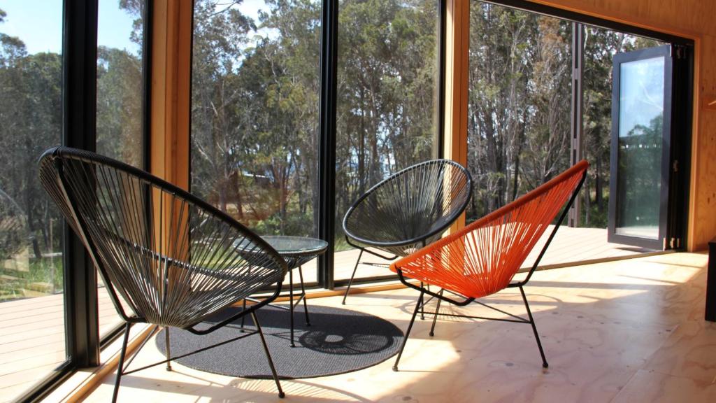 Fotografie z fotogalerie ubytování BAY OF FIRES ECO HUT off grid experience at Binalong Bay v destinaci Binalong Bay