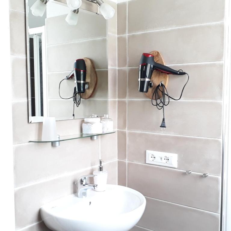 Łazienka w obiekcie Amandolevanto B&B