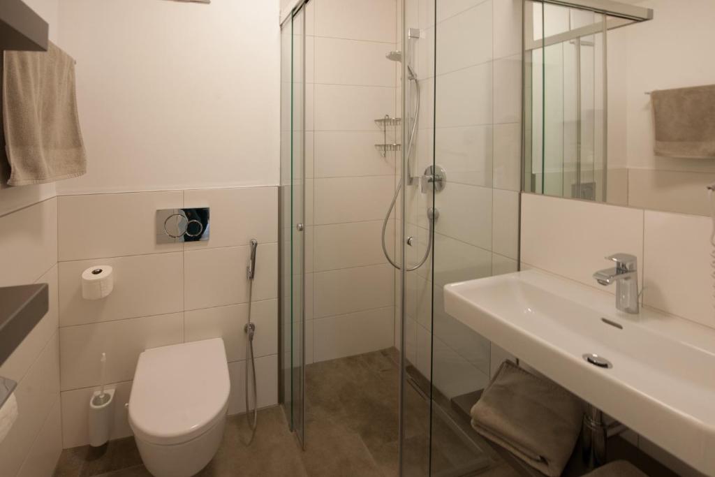 Koupelna v ubytování Appartements Marlene