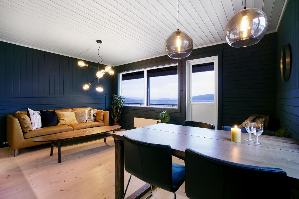 Afbeelding uit fotogalerij van Buvik Sea Lodge Apartments in Buvik
