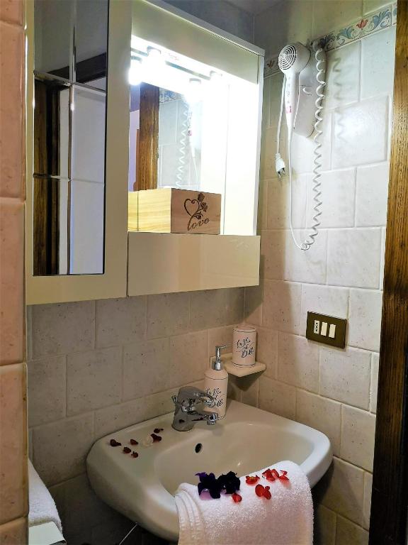 Kúpeľňa v ubytovaní Agriturismo Palazzo Conti - B