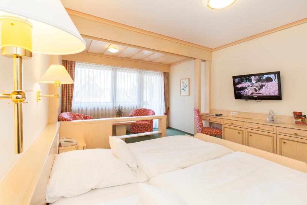 Landgasthof Hotel Hirsch - Superior Plus Room With Balcony