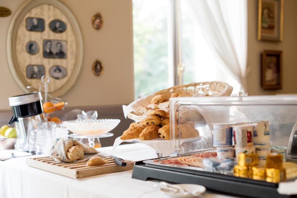 Hotel Villa Rivoli - Resim 3