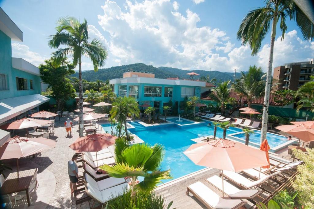 Uma vista da piscina em Hotel Port Louis ou nos arredores