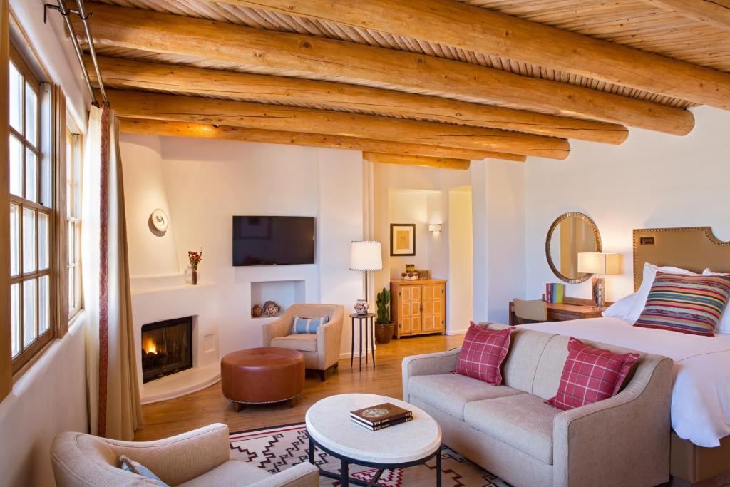 Rosewood Inn of the Anasazi - 