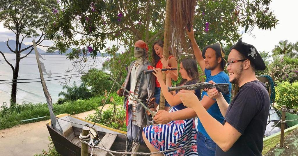  Mirante do Pirata Suítes Bed and Breakfast