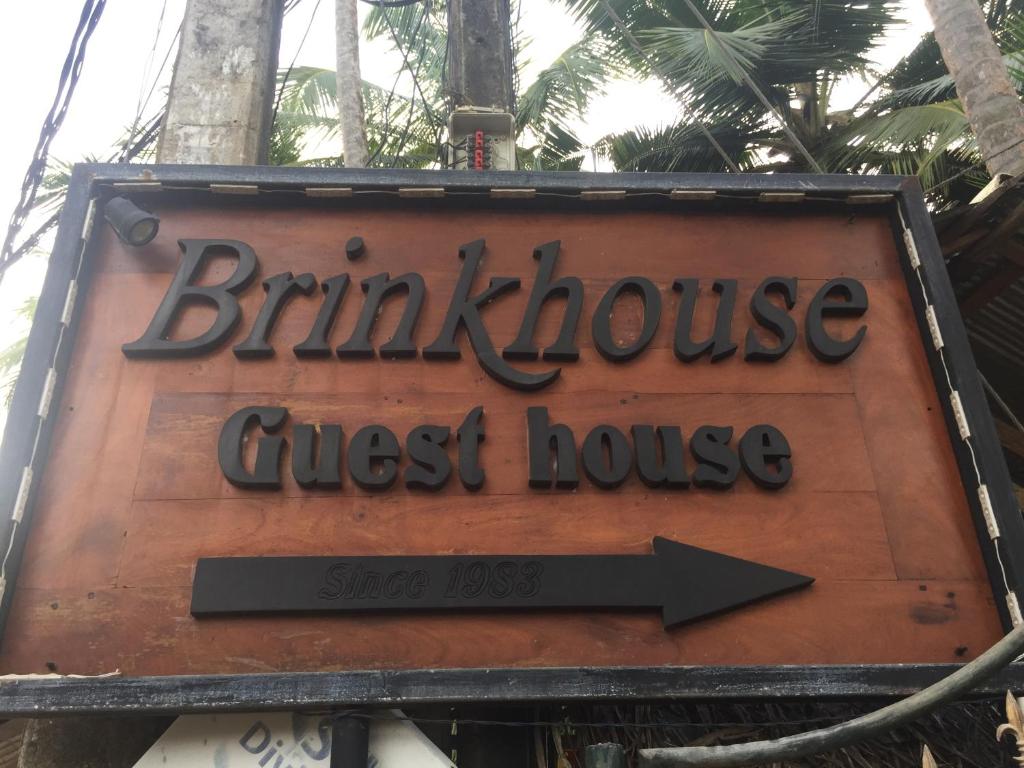 Certifikát, hodnocení, plakát nebo jiný dokument vystavený v ubytování Brinkhouse Guesthouse , Unawatuna beach