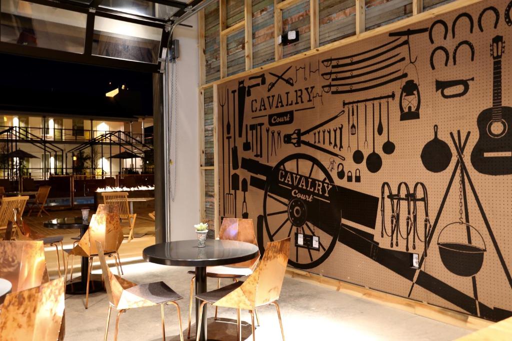 Cavalry Court, by Valencia Hotel Collection photo