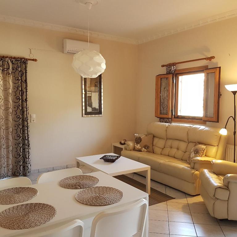 Cave Apartments - 14