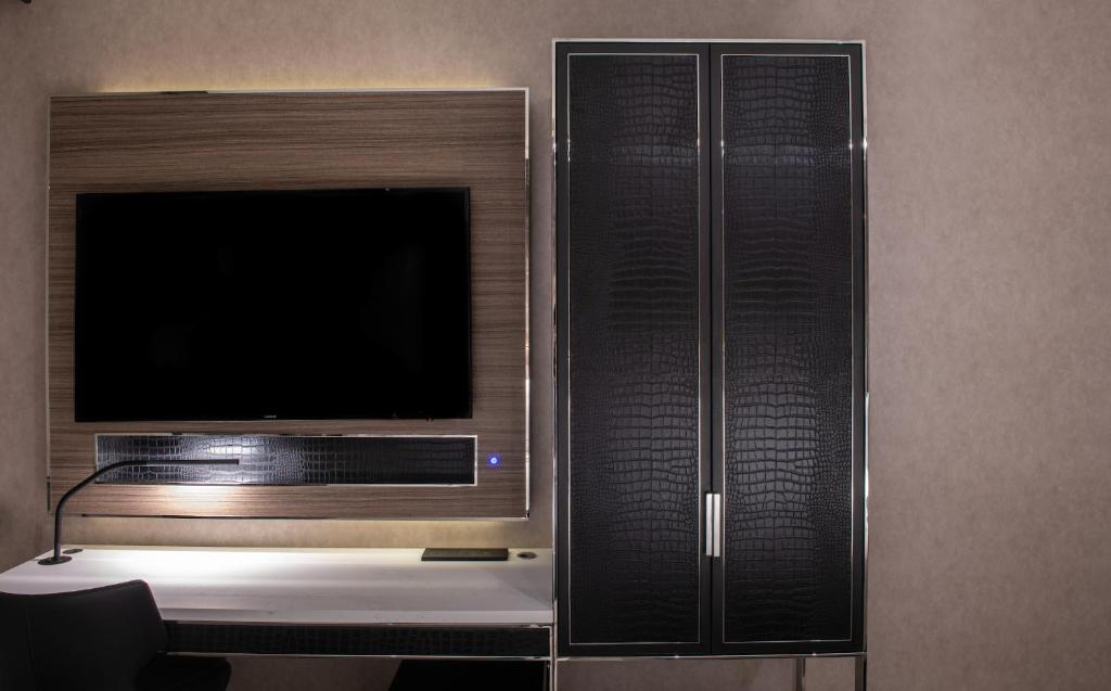 Aliz Hotel Times Square - Standard King ADA Guest Room