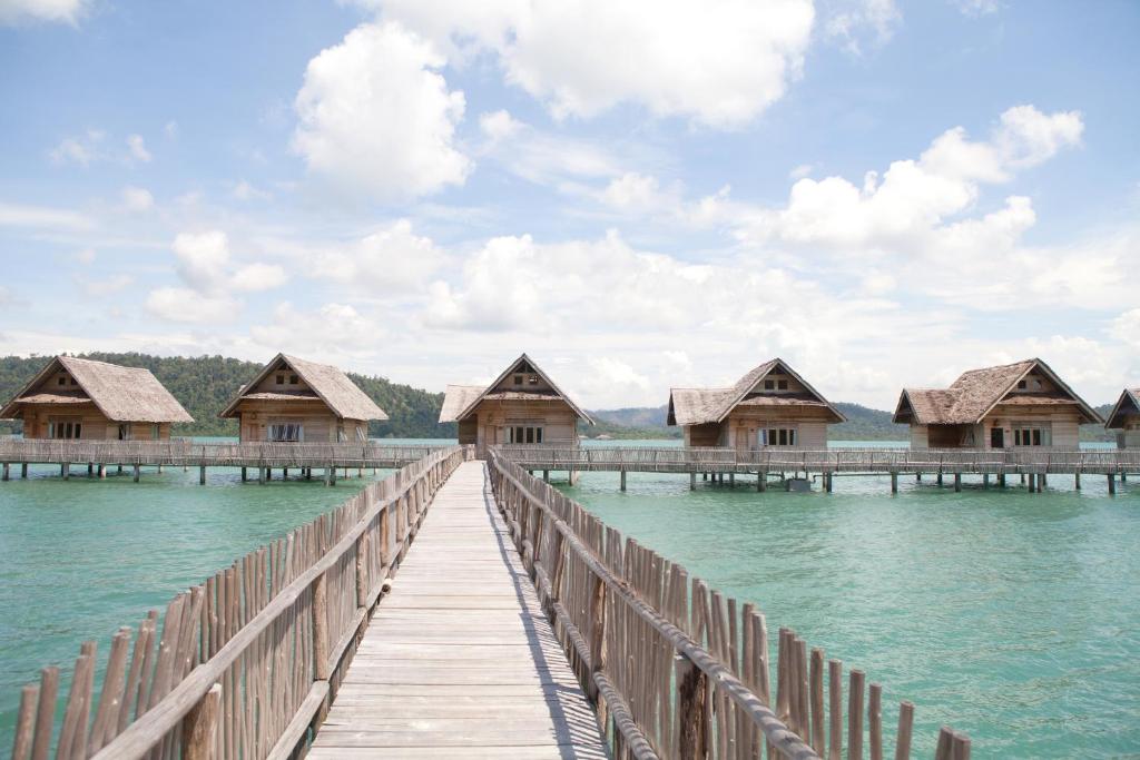 Telunas Private Island