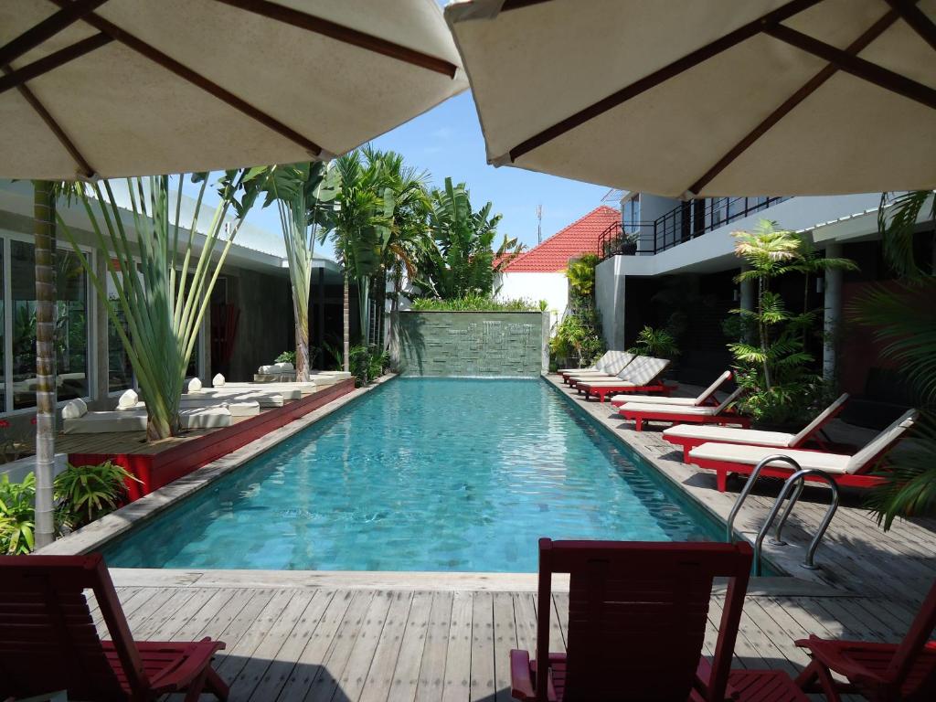 Bazén v ubytování MEN's Resort & Spa (Gay Hotel) nebo v jeho okolí