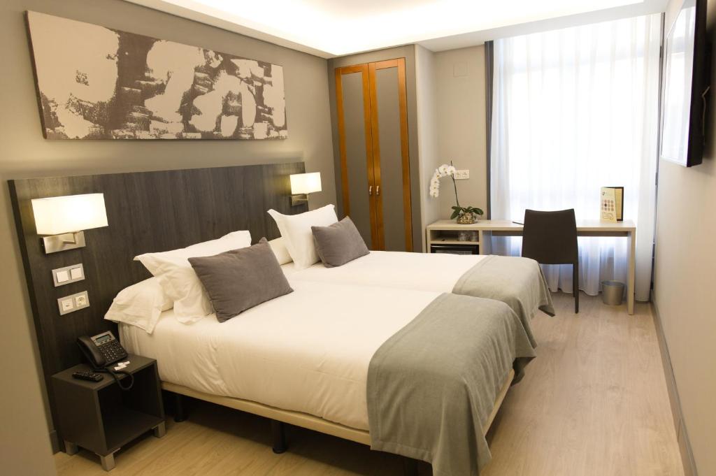 Hotel Cruz de la Victoria - Tweepersoonskamer Met 2 Aparte Bedden