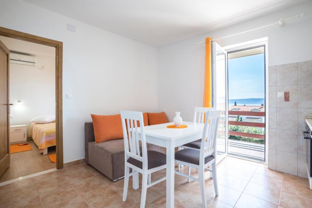 Posezení v ubytování Apartmani Bezmalinović