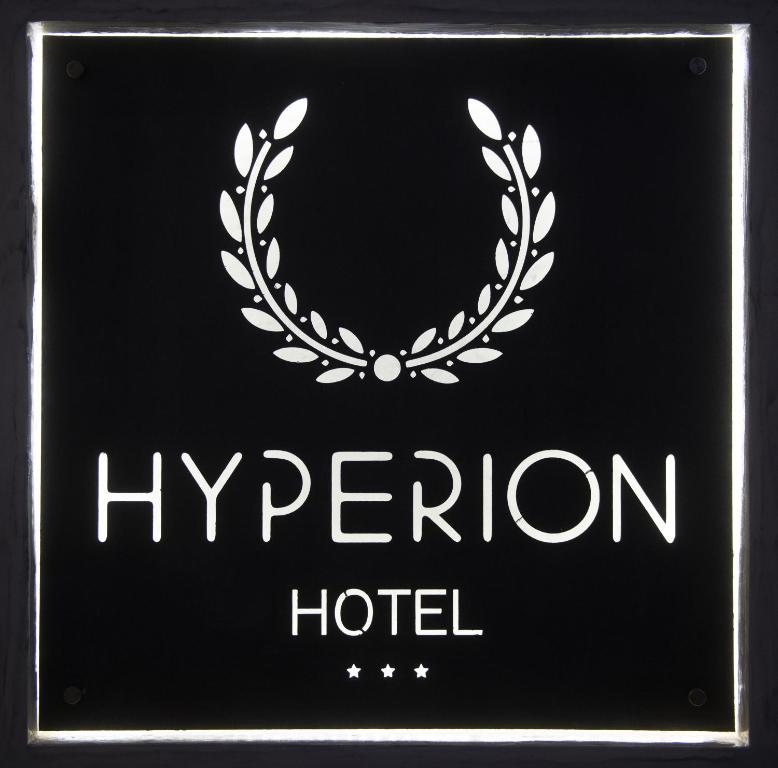 Certifikát, hodnocení, plakát nebo jiný dokument vystavený v ubytování Hyperion Hotel