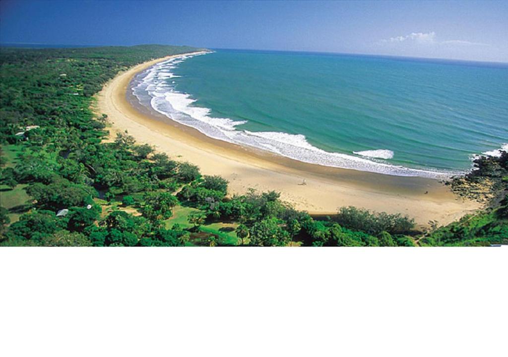 an aerial view of a beach and the ocean at Coral Suite in Resort Complex in Agnes Water