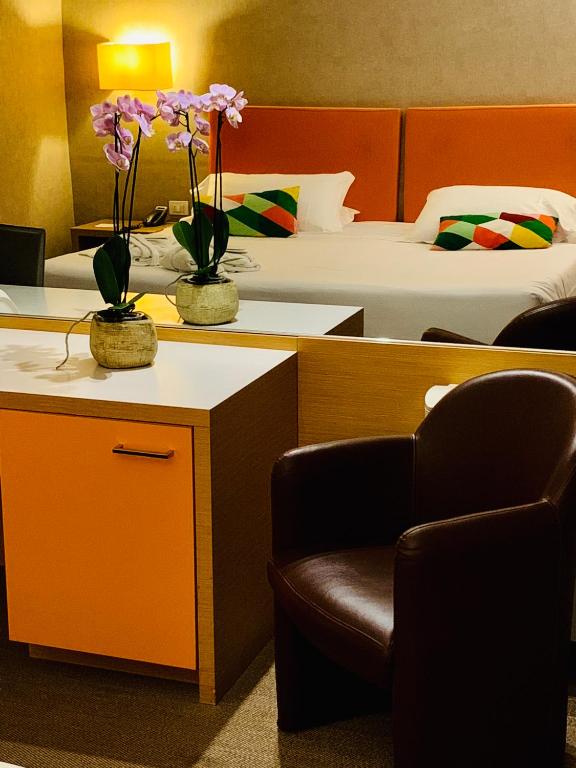 Posteľ alebo postele v izbe v ubytovaní Hotel Blaise & Francis