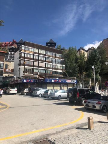 Budynek, w którym mieści się apartament