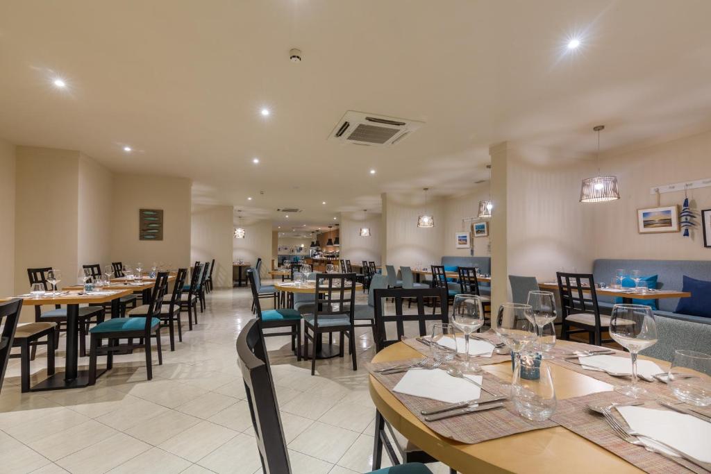 The Navigator - Solaqua - Resim 18