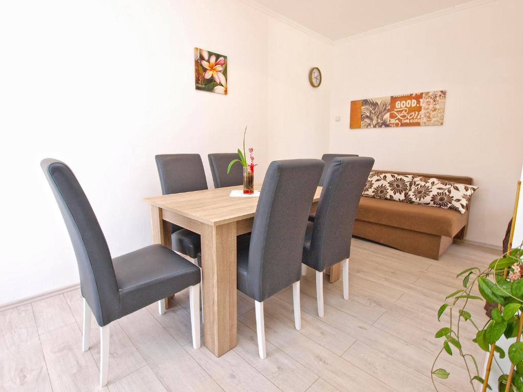 Posedenie v ubytovaní House Smiljana 2059