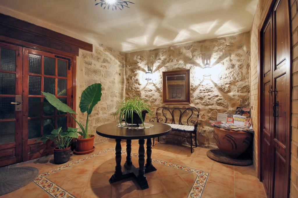 Fotografie z fotogalerie ubytování Apartamentos Santa Agueda v destinaci Valderrobres