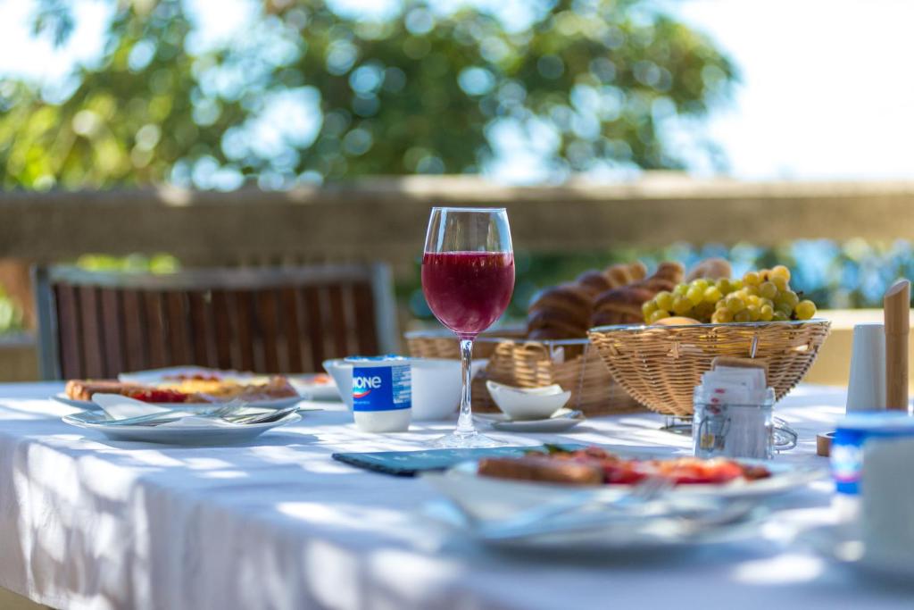 ARTS IN Hotel Conde Carvalhal - Resim 39
