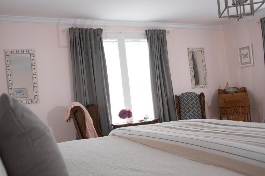 The Ocean Bay House - King Room Met Uitzicht Op Het Zwembad