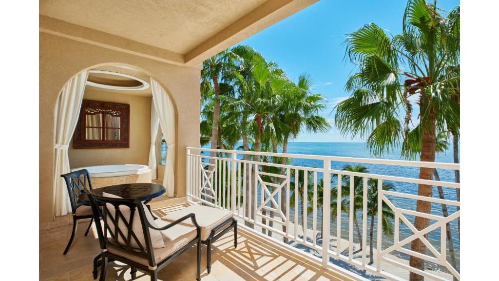 Ein Balkon oder eine Terrasse in der Unterkunft Cheeca Lodge &amp; Spa