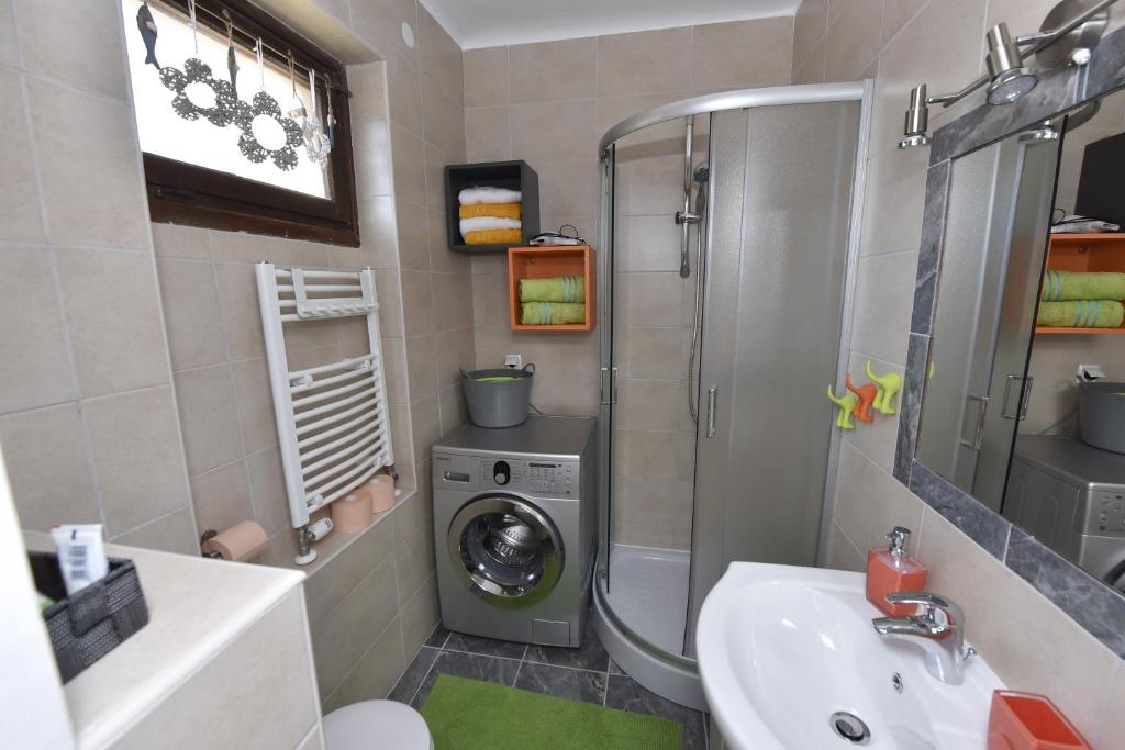 Kúpeľňa v ubytovaní Apartments ZAGREB TALES
