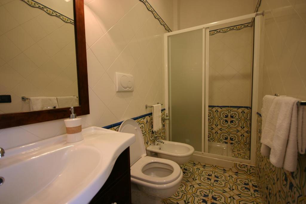 Sorrento Inn Guesthouse - 14