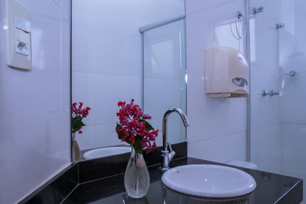  Hotel Bandeirantes