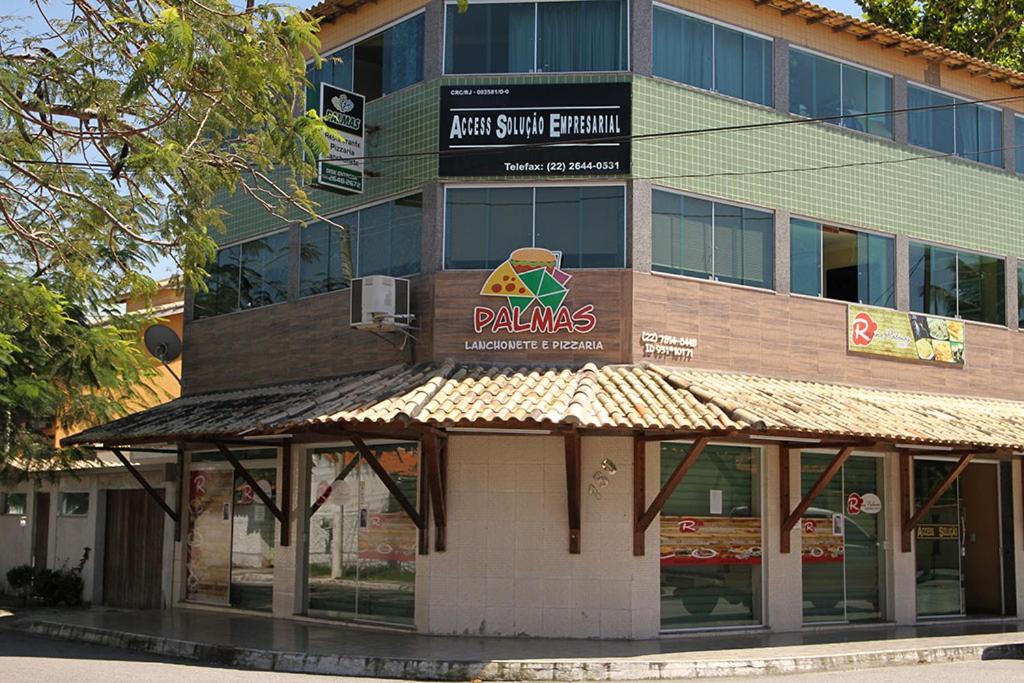  Casa com Piscina Exuberante