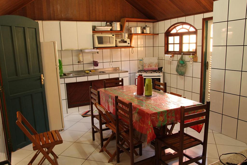  Casa com Piscina Exuberante