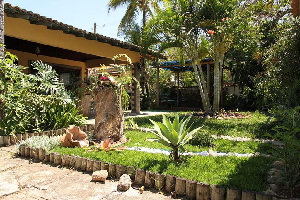  Casa com Piscina Exuberante