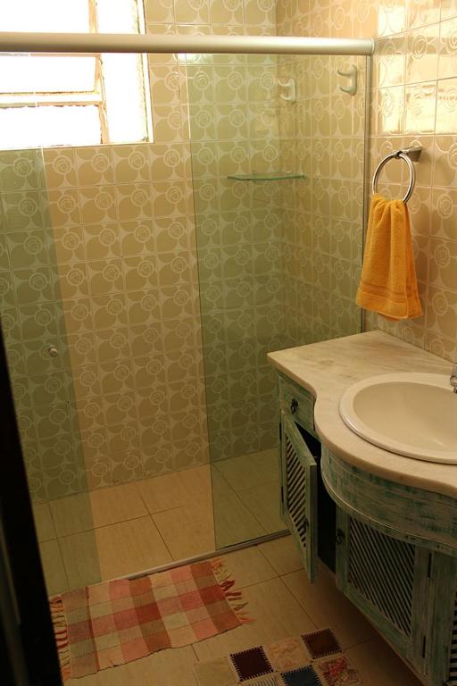  Casa com Piscina Exuberante