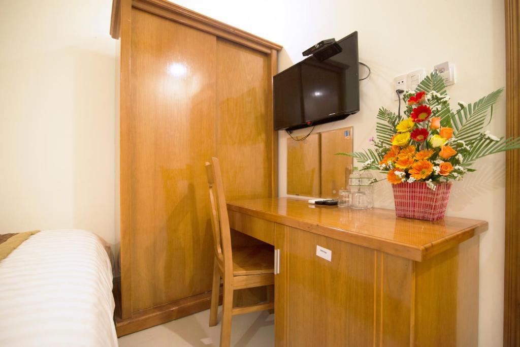 TV a/nebo společenská místnost v ubytování Charming Danang Hotel-203 Nguyễn Văn Thoại