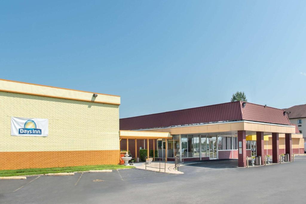 Gallery image of Days Inn by Wyndham Salem, Illinois in Salem