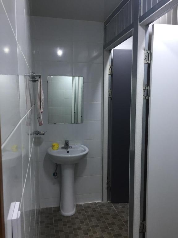 Ένα μπάνιο στο Jeju Guesthouse