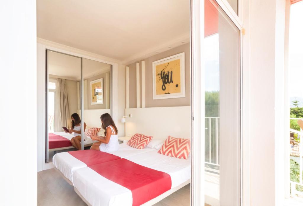 Posteľ alebo postele v izbe v ubytovaní Ibersol Antemare - Adults Only