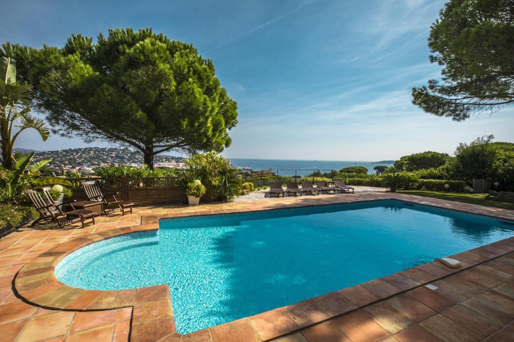 Villa Zen Ste Maxime avec vue mer photo photo 4