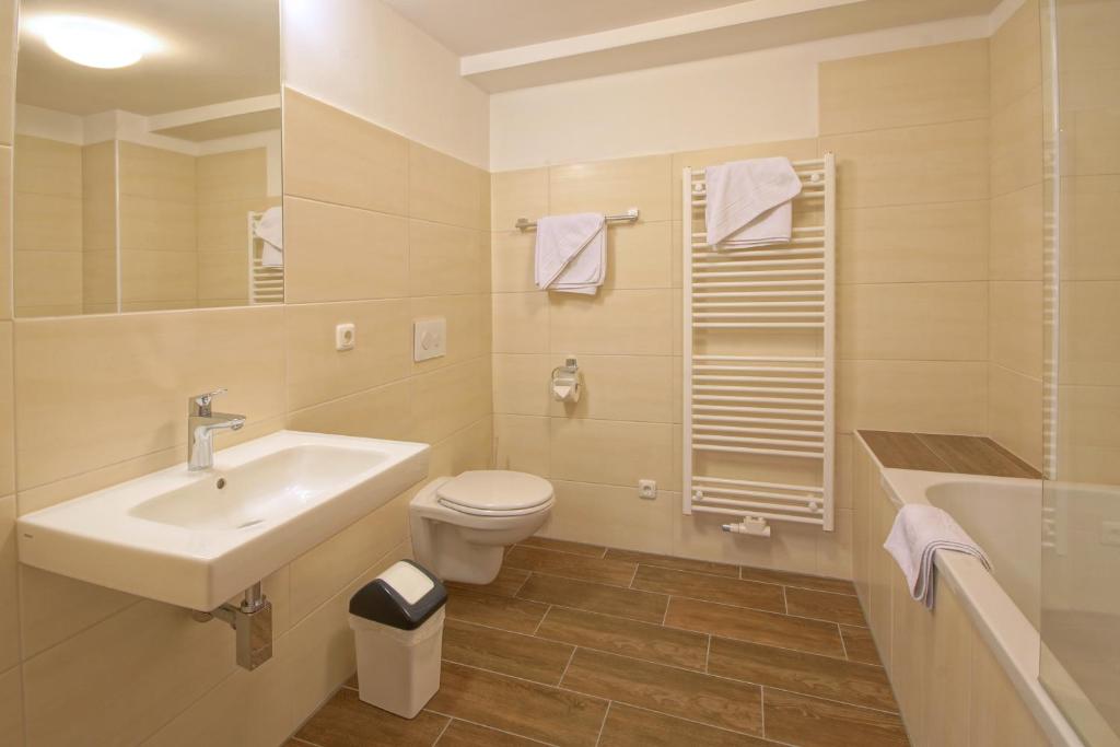 Koupelna v ubytování Hotel Restaurant DAS RÖSSL